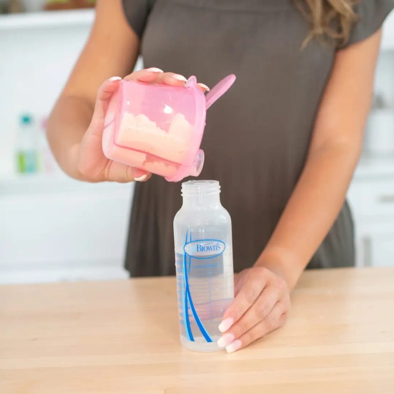 Dosificador de Leche Dr. Brown's, azul y rosado