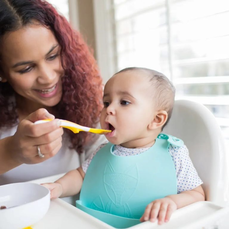 Pack 4 Cucharas punta blanda 4M+ Dr. Brown's