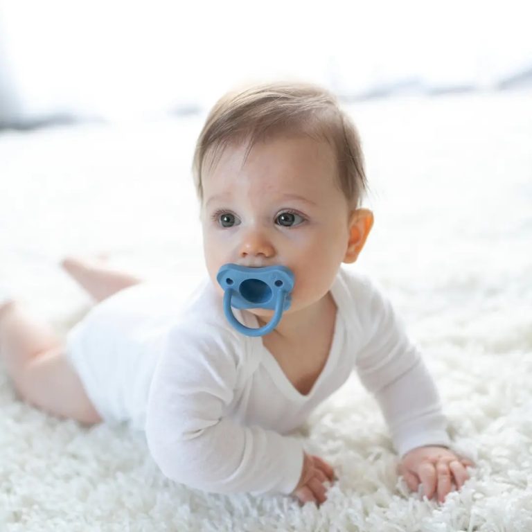 Chupete una sola pieza 0-6M grado médico Dr. Brown's, Rosado y Azul - Happy Paci