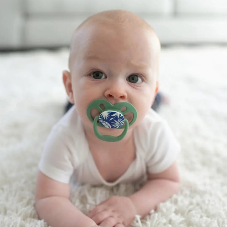 Chupete Advantage Noche, Naturaleza Azul 6-18, 2UN  Dr. Brown's